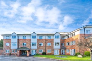 PHOTOS SHOW GENERAL VIEW OF RETIREMENT DEVELOPMENT- click for photo gallery